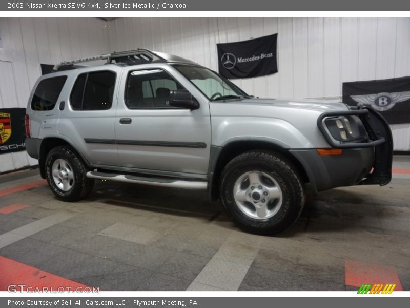 Silver Ice Metallic / Charcoal 2003 Nissan Xterra SE V6 4x4