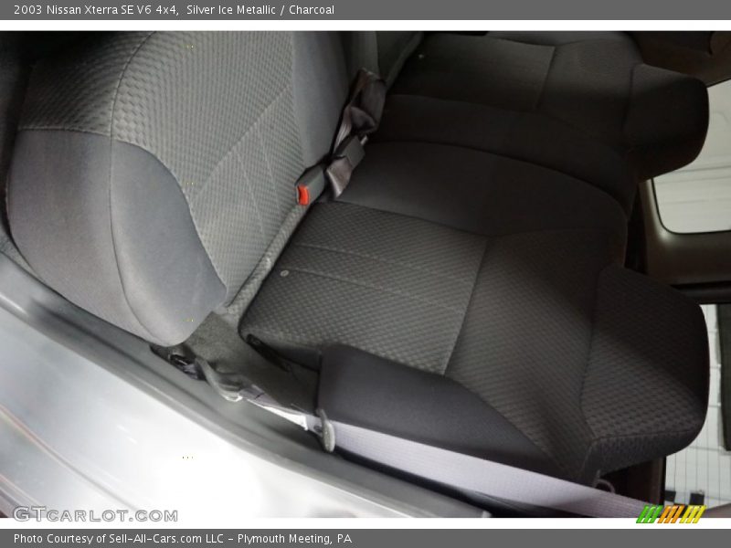 Silver Ice Metallic / Charcoal 2003 Nissan Xterra SE V6 4x4