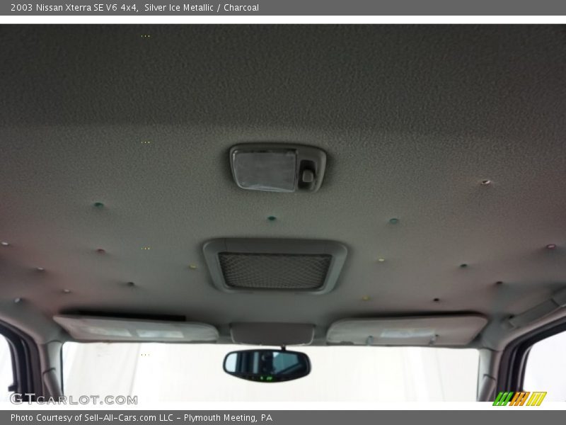 Silver Ice Metallic / Charcoal 2003 Nissan Xterra SE V6 4x4