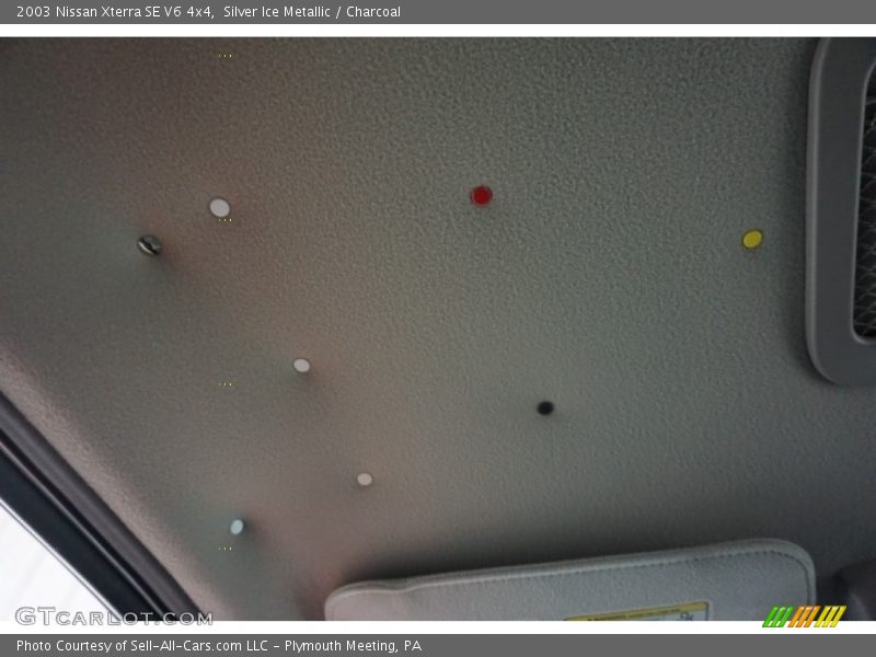 Silver Ice Metallic / Charcoal 2003 Nissan Xterra SE V6 4x4