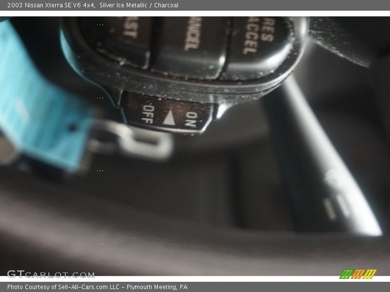 Silver Ice Metallic / Charcoal 2003 Nissan Xterra SE V6 4x4