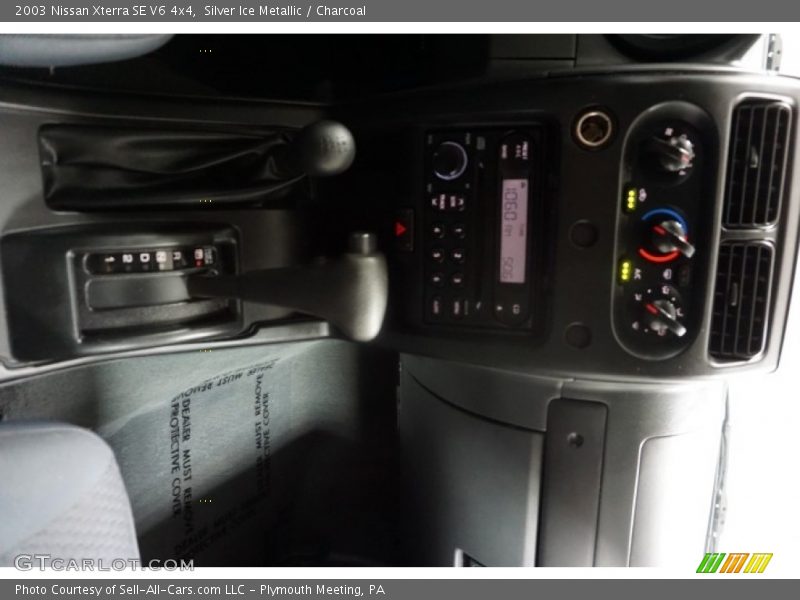 Silver Ice Metallic / Charcoal 2003 Nissan Xterra SE V6 4x4