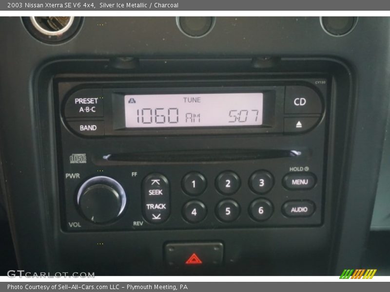 Silver Ice Metallic / Charcoal 2003 Nissan Xterra SE V6 4x4