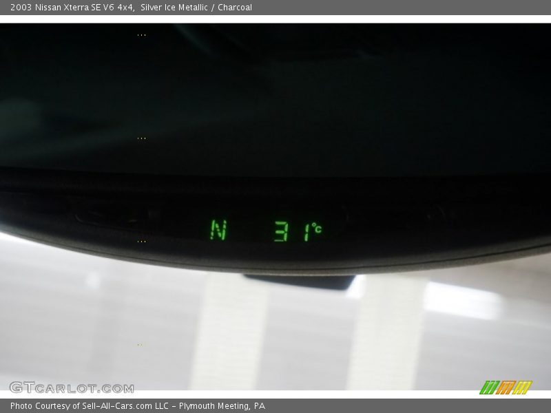 Silver Ice Metallic / Charcoal 2003 Nissan Xterra SE V6 4x4