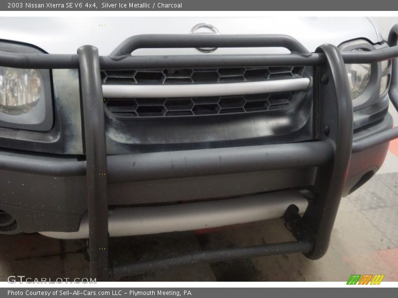 Silver Ice Metallic / Charcoal 2003 Nissan Xterra SE V6 4x4