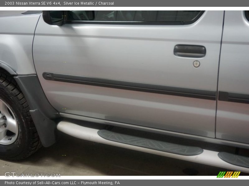 Silver Ice Metallic / Charcoal 2003 Nissan Xterra SE V6 4x4