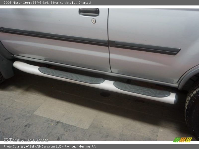 Silver Ice Metallic / Charcoal 2003 Nissan Xterra SE V6 4x4