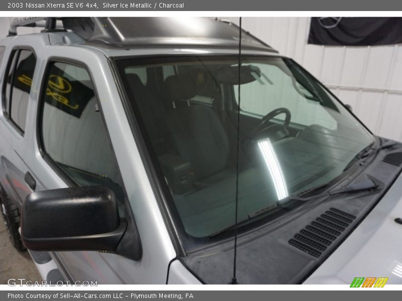 Silver Ice Metallic / Charcoal 2003 Nissan Xterra SE V6 4x4