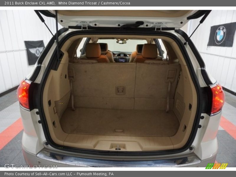 White Diamond Tricoat / Cashmere/Cocoa 2011 Buick Enclave CXL AWD