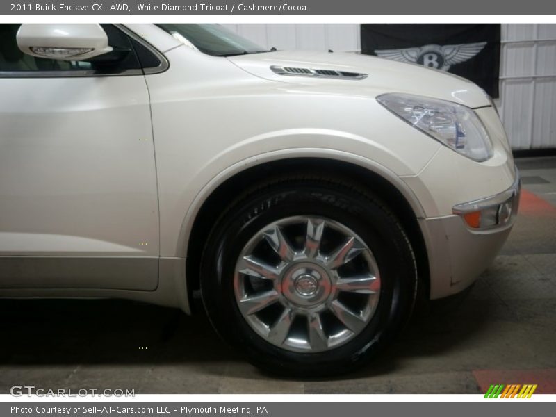 White Diamond Tricoat / Cashmere/Cocoa 2011 Buick Enclave CXL AWD