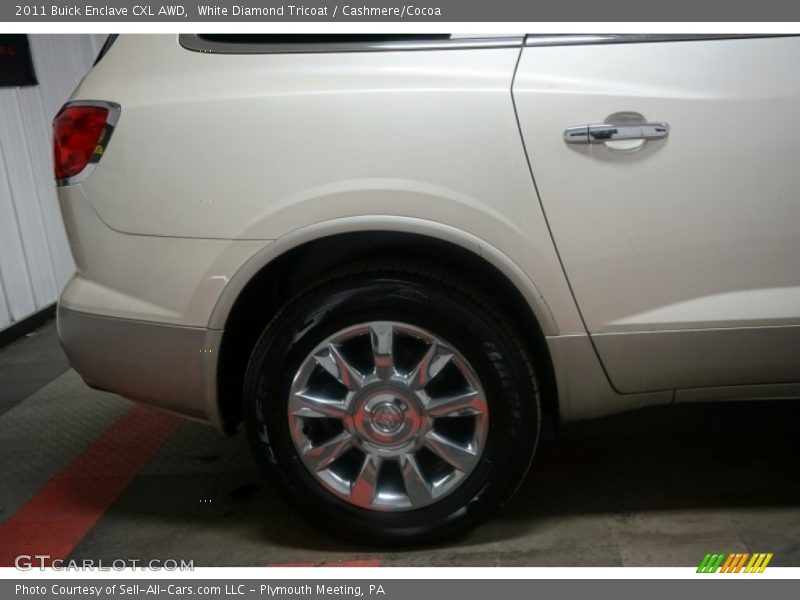 White Diamond Tricoat / Cashmere/Cocoa 2011 Buick Enclave CXL AWD