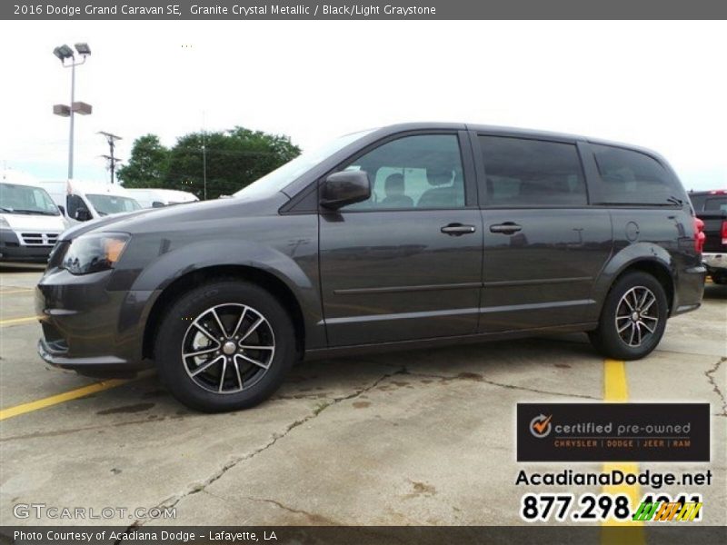 Granite Crystal Metallic / Black/Light Graystone 2016 Dodge Grand Caravan SE