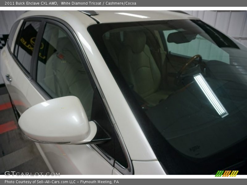 White Diamond Tricoat / Cashmere/Cocoa 2011 Buick Enclave CXL AWD