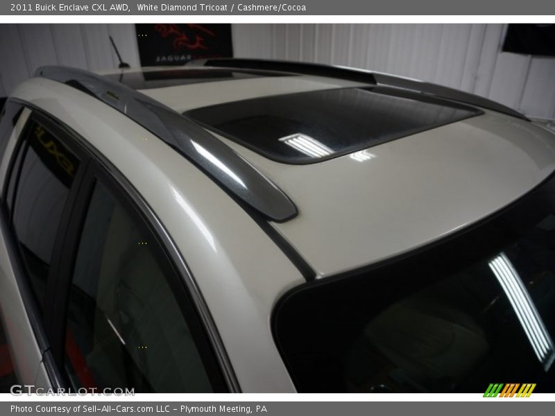 White Diamond Tricoat / Cashmere/Cocoa 2011 Buick Enclave CXL AWD