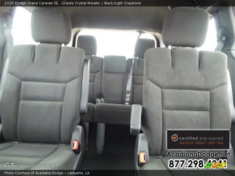 Granite Crystal Metallic / Black/Light Graystone 2016 Dodge Grand Caravan SE