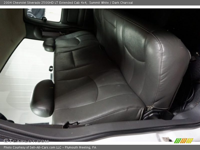Summit White / Dark Charcoal 2004 Chevrolet Silverado 2500HD LT Extended Cab 4x4