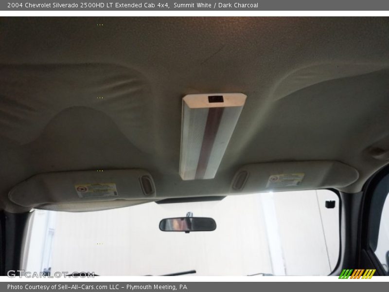 Summit White / Dark Charcoal 2004 Chevrolet Silverado 2500HD LT Extended Cab 4x4