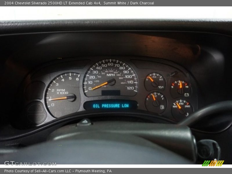 Summit White / Dark Charcoal 2004 Chevrolet Silverado 2500HD LT Extended Cab 4x4