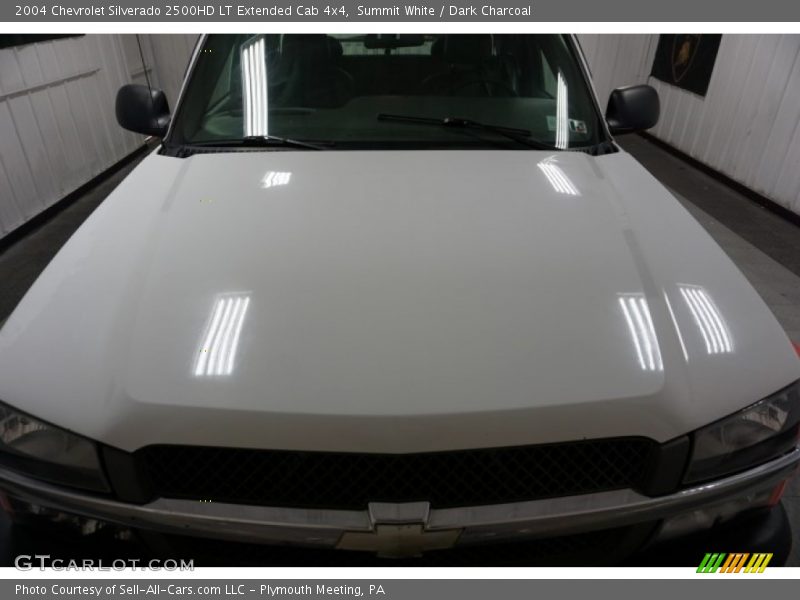 Summit White / Dark Charcoal 2004 Chevrolet Silverado 2500HD LT Extended Cab 4x4