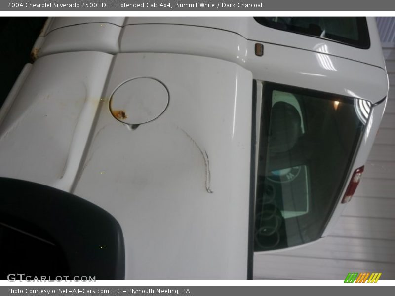 Summit White / Dark Charcoal 2004 Chevrolet Silverado 2500HD LT Extended Cab 4x4