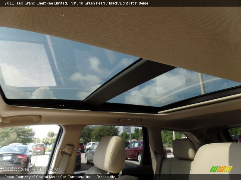 Natural Green Pearl / Black/Light Frost Beige 2011 Jeep Grand Cherokee Limited