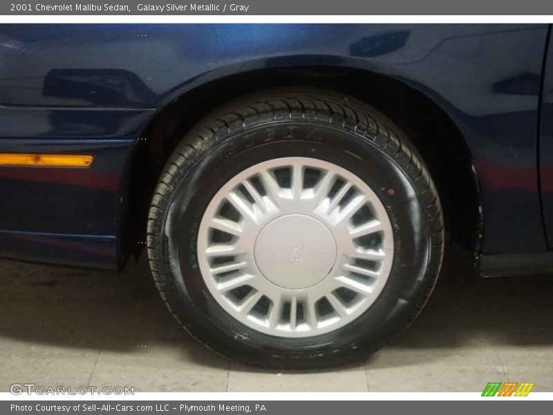 Galaxy Silver Metallic / Gray 2001 Chevrolet Malibu Sedan