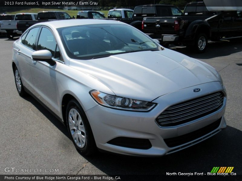 Ingot Silver Metallic / Earth Gray 2013 Ford Fusion S