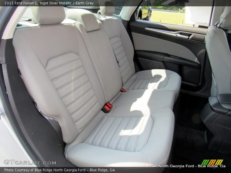 Ingot Silver Metallic / Earth Gray 2013 Ford Fusion S