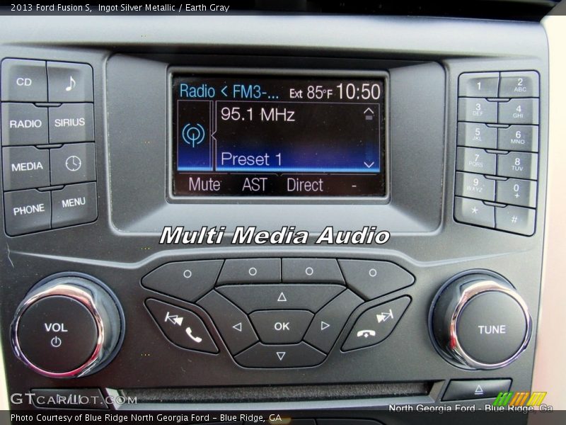 Ingot Silver Metallic / Earth Gray 2013 Ford Fusion S
