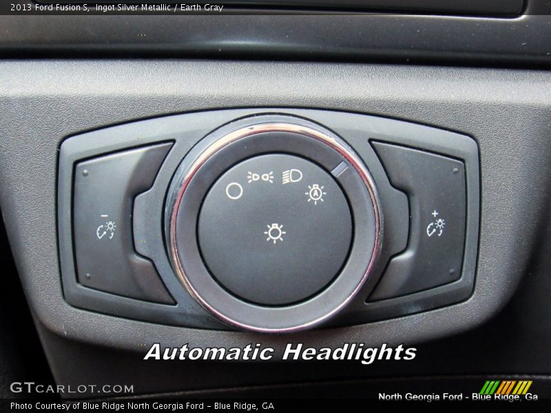 Ingot Silver Metallic / Earth Gray 2013 Ford Fusion S