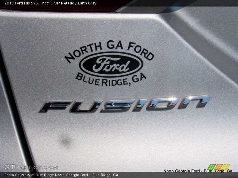 Ingot Silver Metallic / Earth Gray 2013 Ford Fusion S