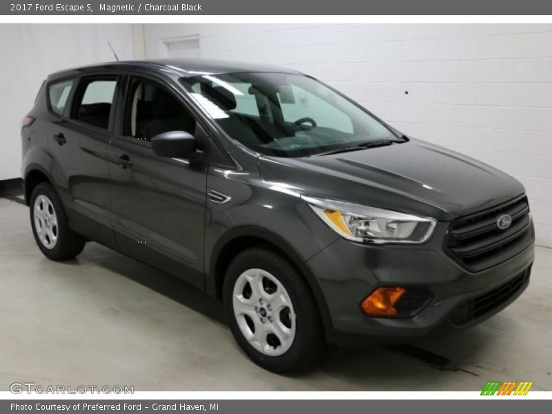 Magnetic / Charcoal Black 2017 Ford Escape S