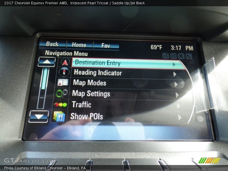 Iridescent Pearl Tricoat / Saddle Up/Jet Black 2017 Chevrolet Equinox Premier AWD