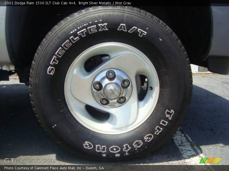 Bright Silver Metallic / Mist Gray 2001 Dodge Ram 1500 SLT Club Cab 4x4