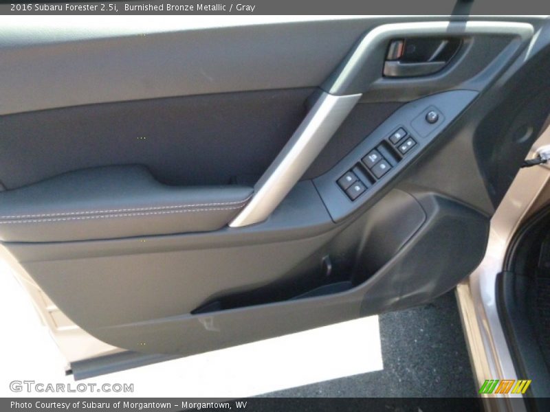 Burnished Bronze Metallic / Gray 2016 Subaru Forester 2.5i