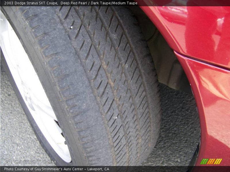 Deep Red Pearl / Dark Taupe/Medium Taupe 2003 Dodge Stratus SXT Coupe