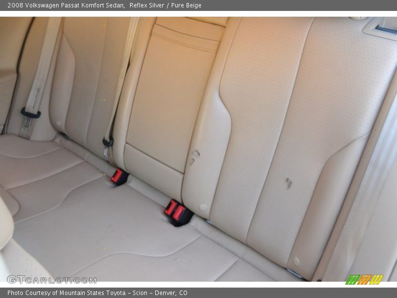 Reflex Silver / Pure Beige 2008 Volkswagen Passat Komfort Sedan