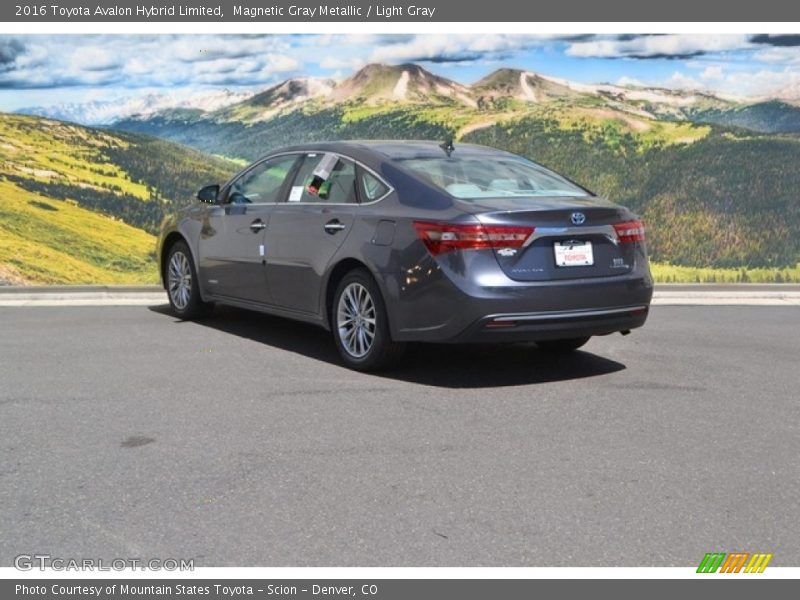 Magnetic Gray Metallic / Light Gray 2016 Toyota Avalon Hybrid Limited