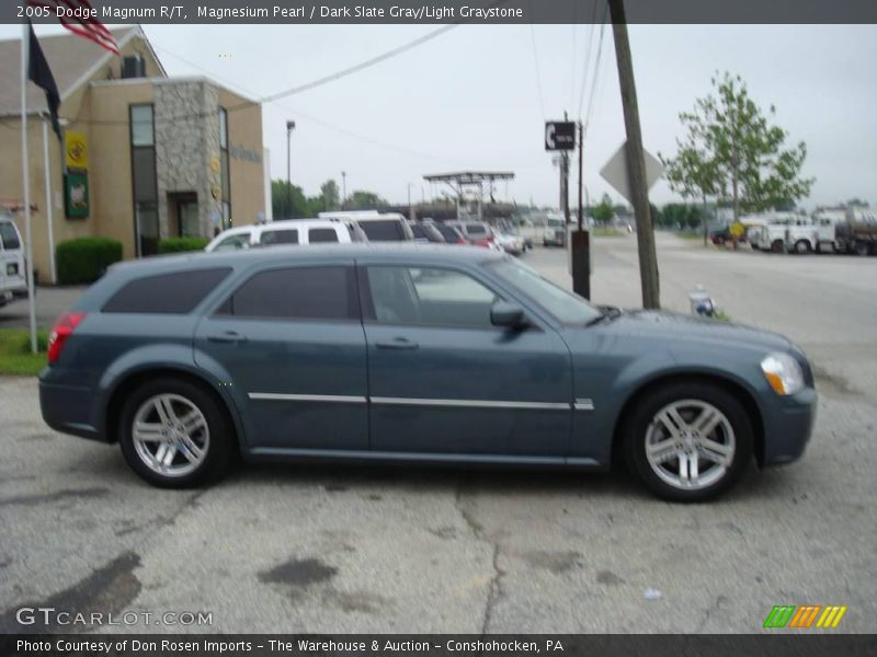Magnesium Pearl / Dark Slate Gray/Light Graystone 2005 Dodge Magnum R/T