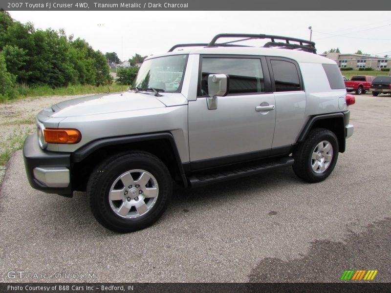 Titanium Metallic / Dark Charcoal 2007 Toyota FJ Cruiser 4WD