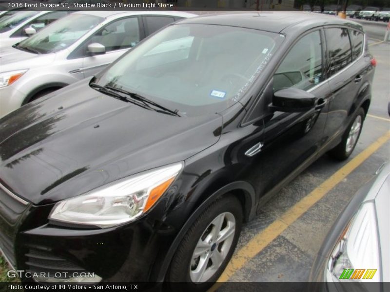 Shadow Black / Medium Light Stone 2016 Ford Escape SE
