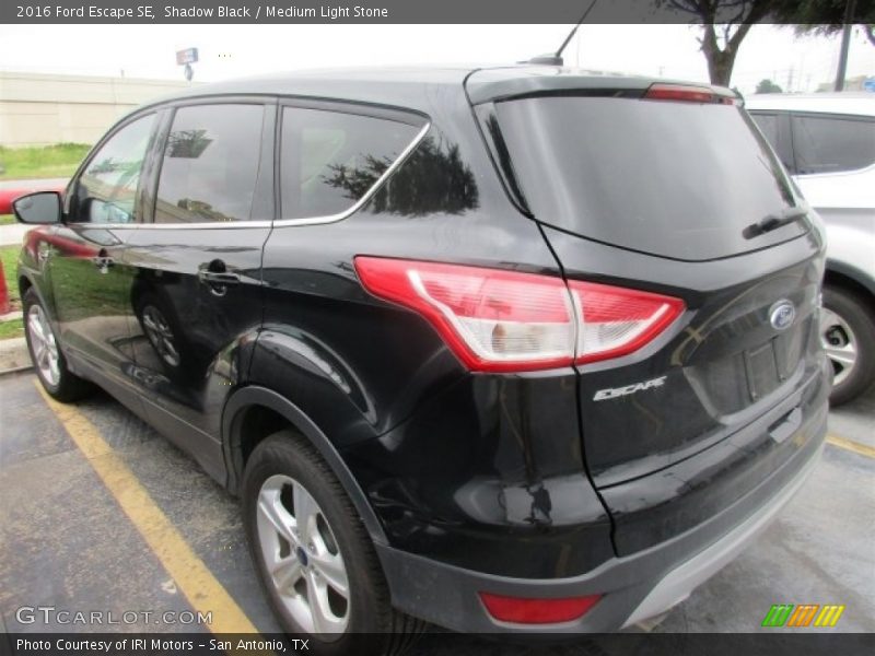 Shadow Black / Medium Light Stone 2016 Ford Escape SE