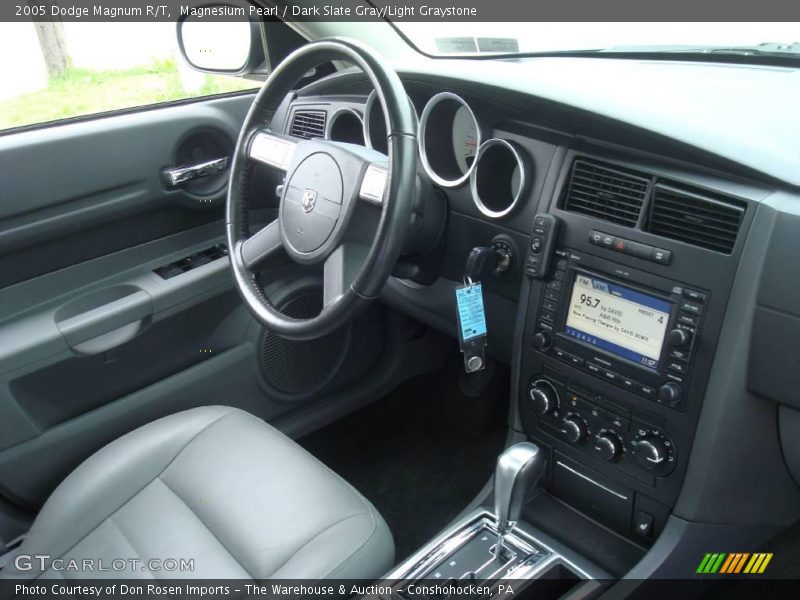 Magnesium Pearl / Dark Slate Gray/Light Graystone 2005 Dodge Magnum R/T
