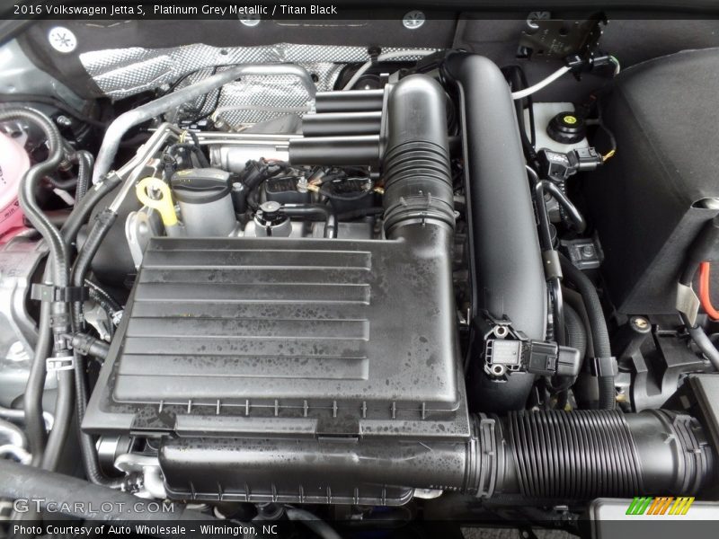 Platinum Grey Metallic / Titan Black 2016 Volkswagen Jetta S