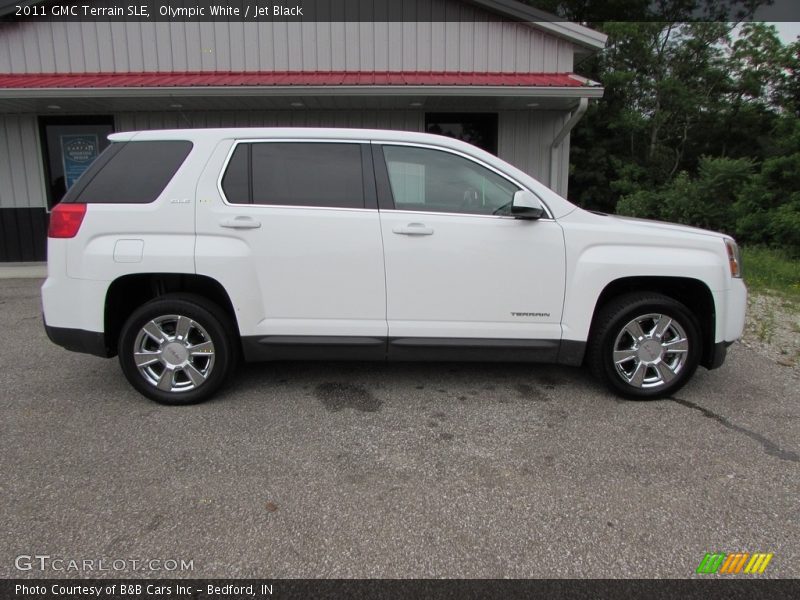 Olympic White / Jet Black 2011 GMC Terrain SLE