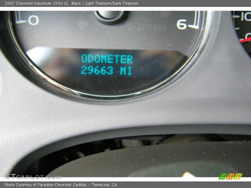 Black / Light Titanium/Dark Titanium 2007 Chevrolet Suburban 1500 LS