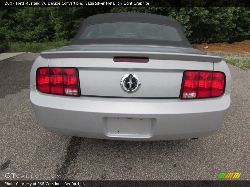 Satin Silver Metallic / Light Graphite 2007 Ford Mustang V6 Deluxe Convertible