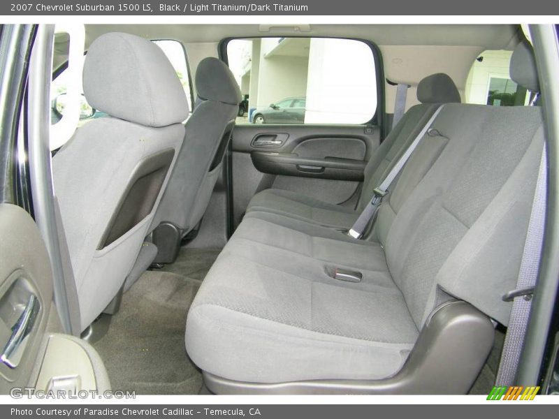 Black / Light Titanium/Dark Titanium 2007 Chevrolet Suburban 1500 LS