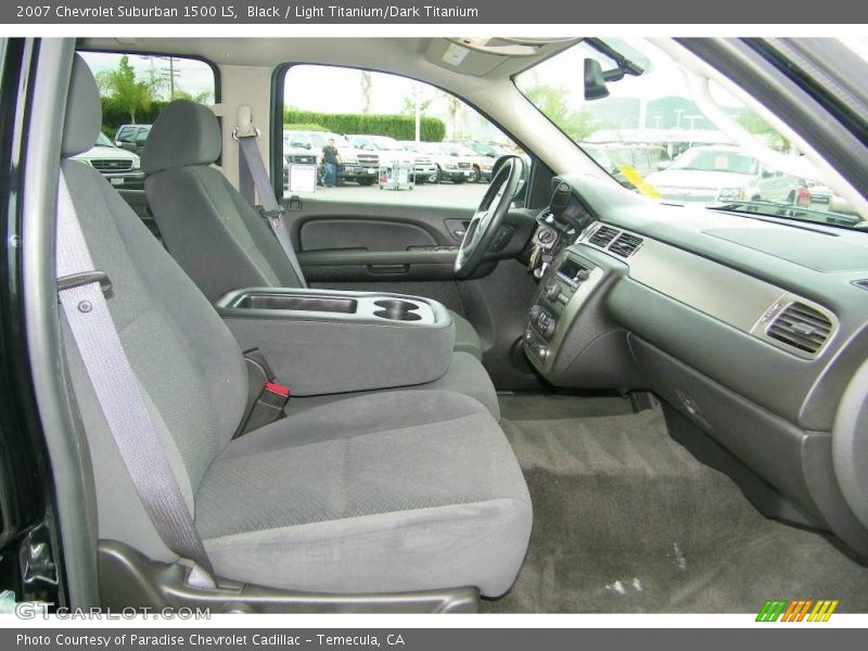 Black / Light Titanium/Dark Titanium 2007 Chevrolet Suburban 1500 LS