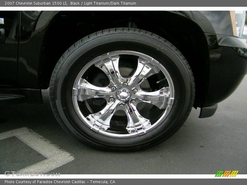 Black / Light Titanium/Dark Titanium 2007 Chevrolet Suburban 1500 LS